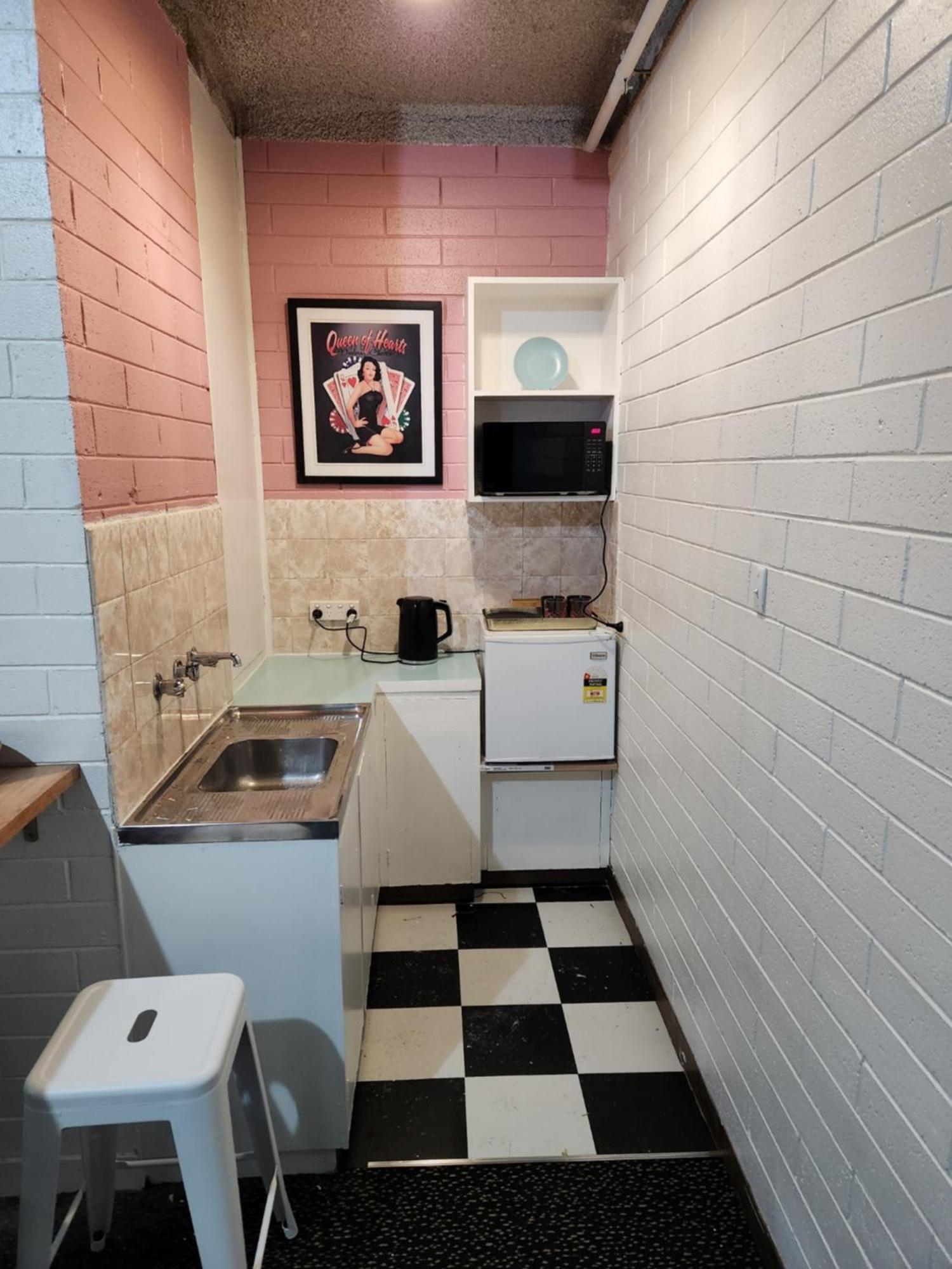 West End Motel & Backpackers Adelaide Dış mekan fotoğraf