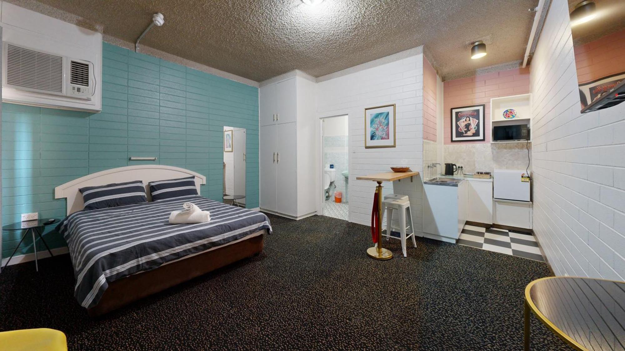 West End Motel & Backpackers Adelaide Dış mekan fotoğraf